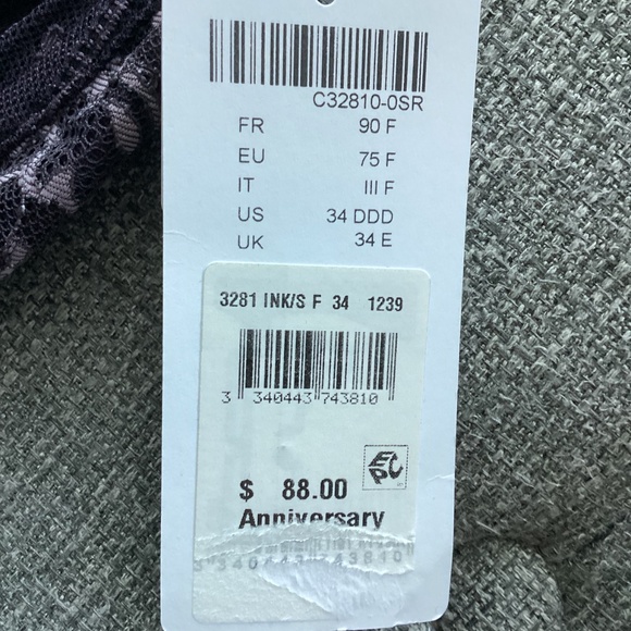 Chantelle Lingerie Rive Gauche Full Coverage Underwire Bra 34F (DDD US) - Picture 2 of 6